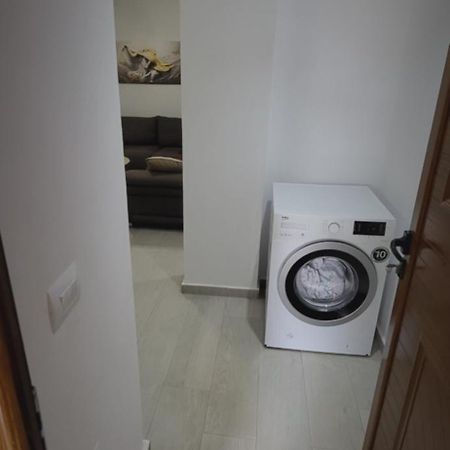 Sarandë Eglent'S Tourist House酒店 外观 照片