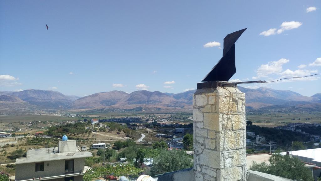 Sarandë Eglent'S Tourist House酒店 外观 照片