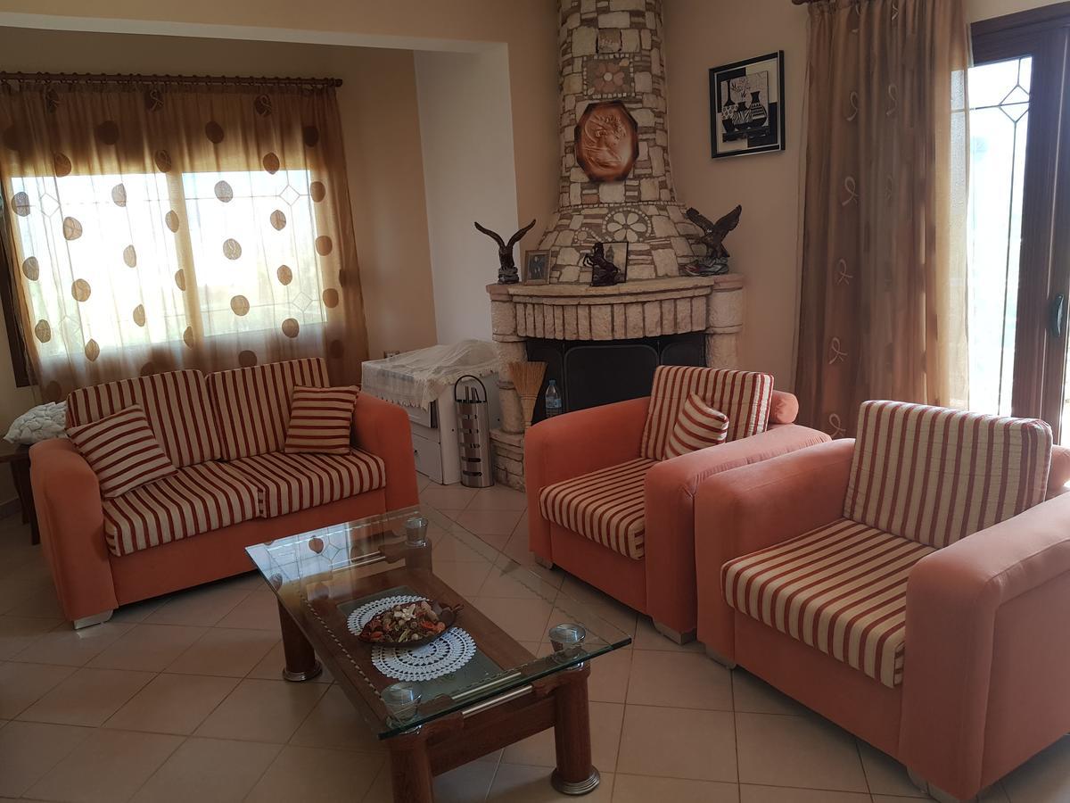Sarandë Eglent'S Tourist House酒店 外观 照片